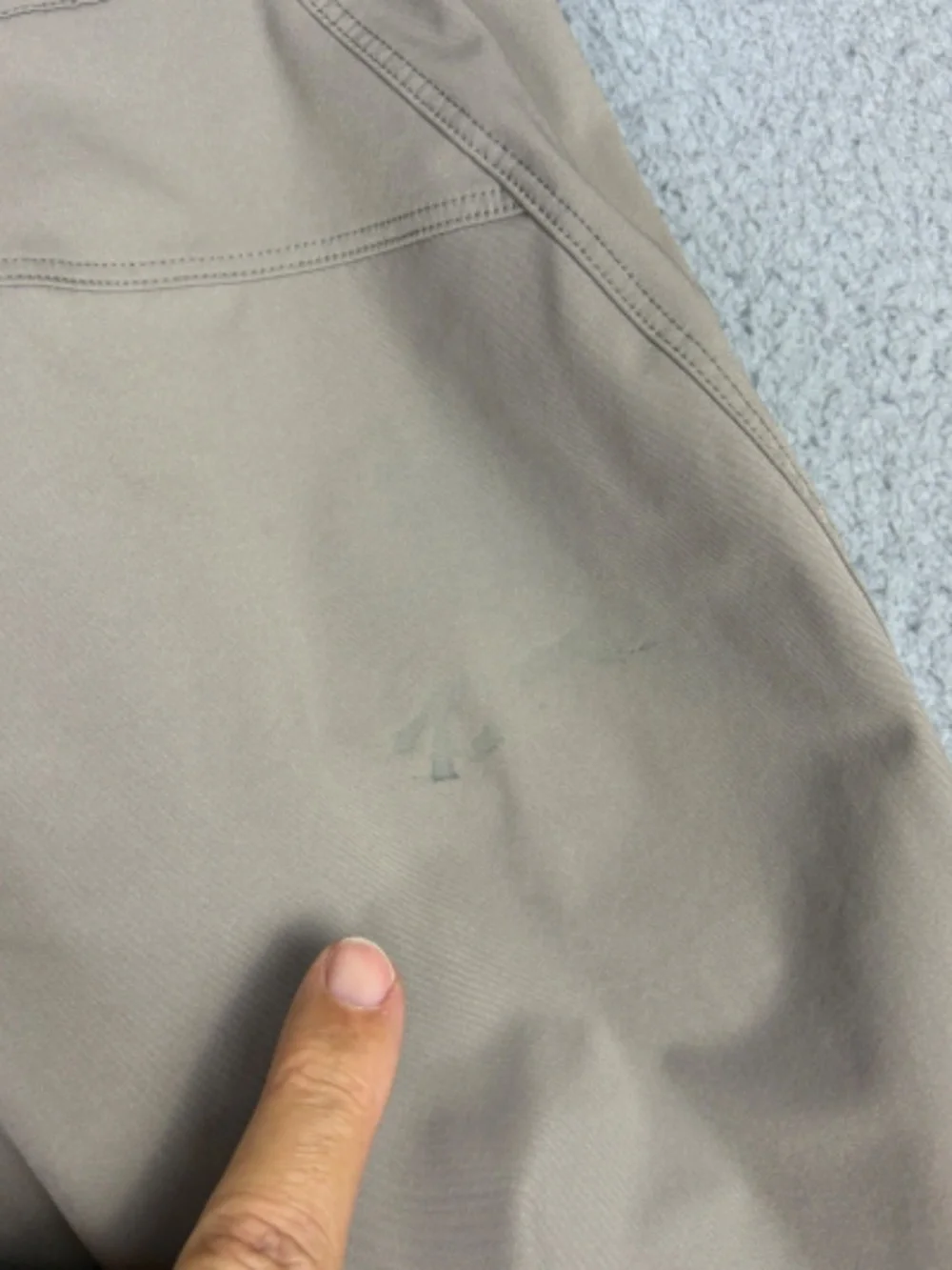 Arc'teryx Pants Mens XXL Beige Hiking Pants Zip Pockets Belted Nylon Outdoors